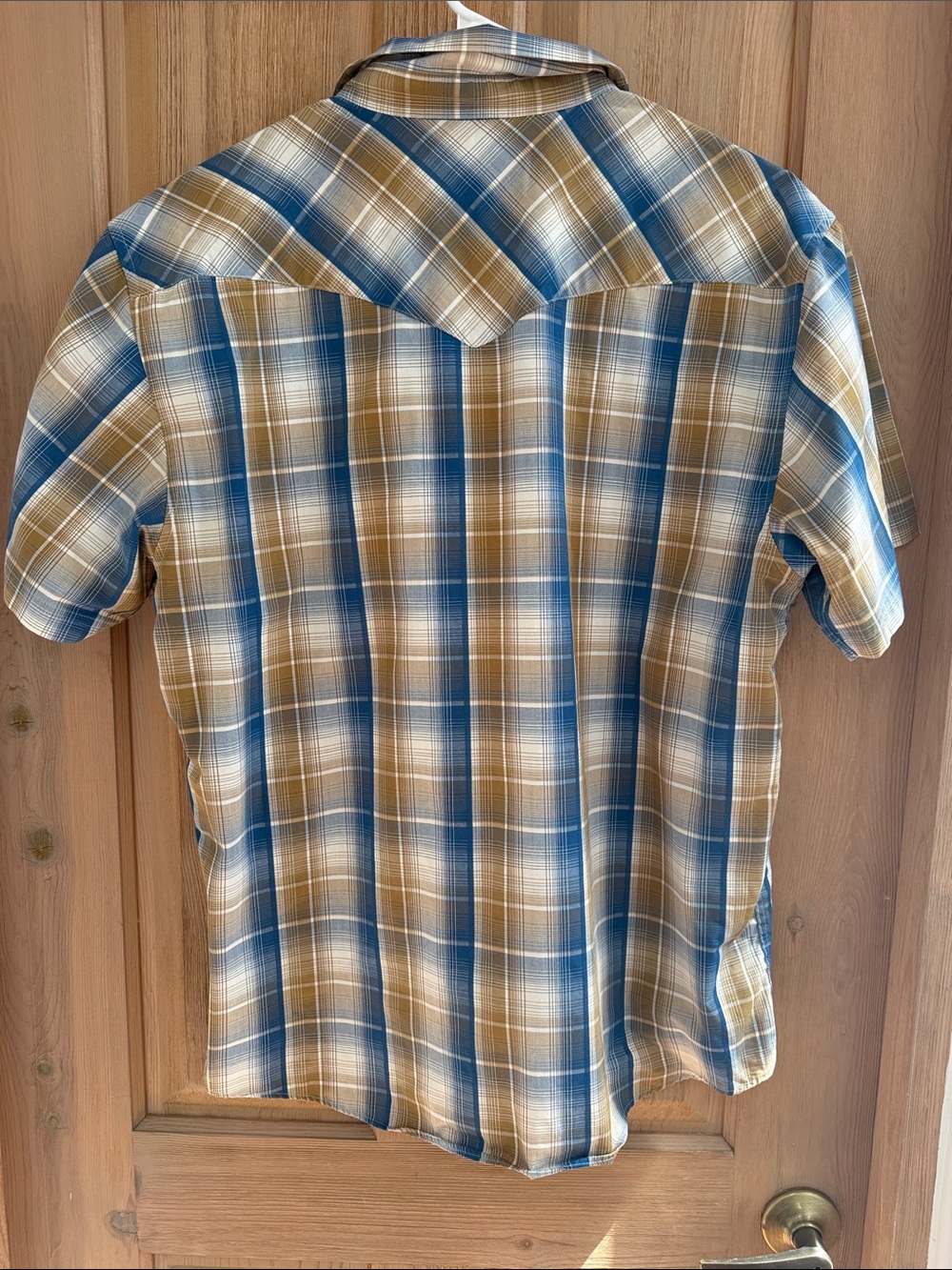 Howler Bros. H Bar Snapshirt: Plaid Short Sleeve Button-Down Shirt - Blue & Tan - Picture 3 of 3